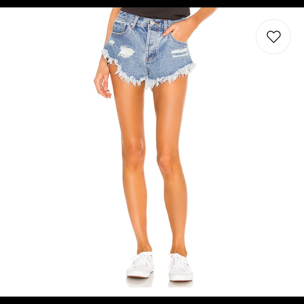 Keira Shorts in Dark Stone Wash
